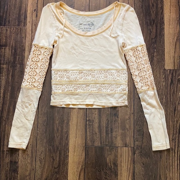 Free People Tops - Free people crop long sleeve